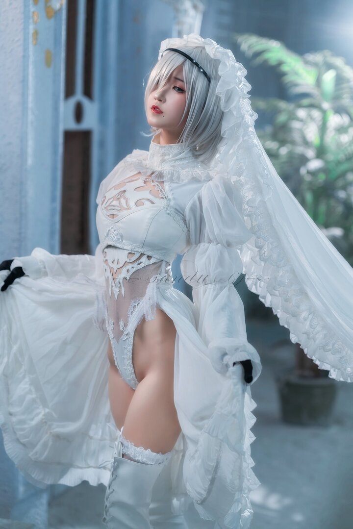 gái xinh cosplay nhân vật anime