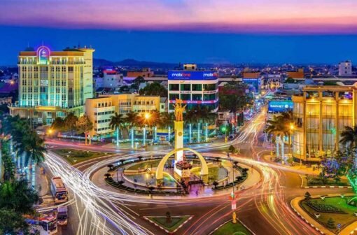 11 nhà vô địch hai hạng cân của UFC