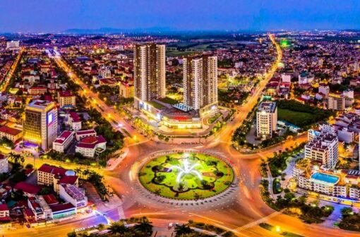 Những ông lớn công nghệ muốn xây trung tâm dữ liệu ngoài không gian